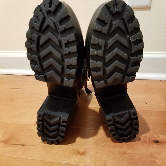 NWOT Brown vegan leather chunky calf high boots - Picture 5 of 7